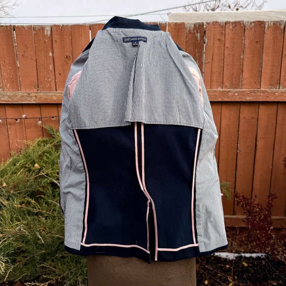 Classic Brooks Brothers Tailored Navy Blazer - Picture 12 of 16